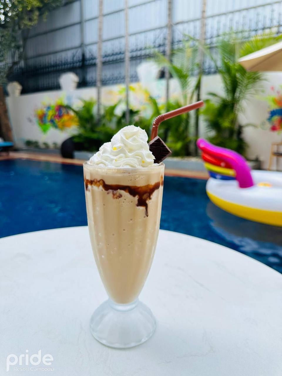Pride Resort Cambodia プノンペン エクステリア 写真