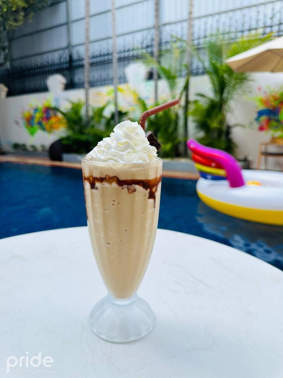 Pride Resort Cambodia プノンペン エクステリア 写真